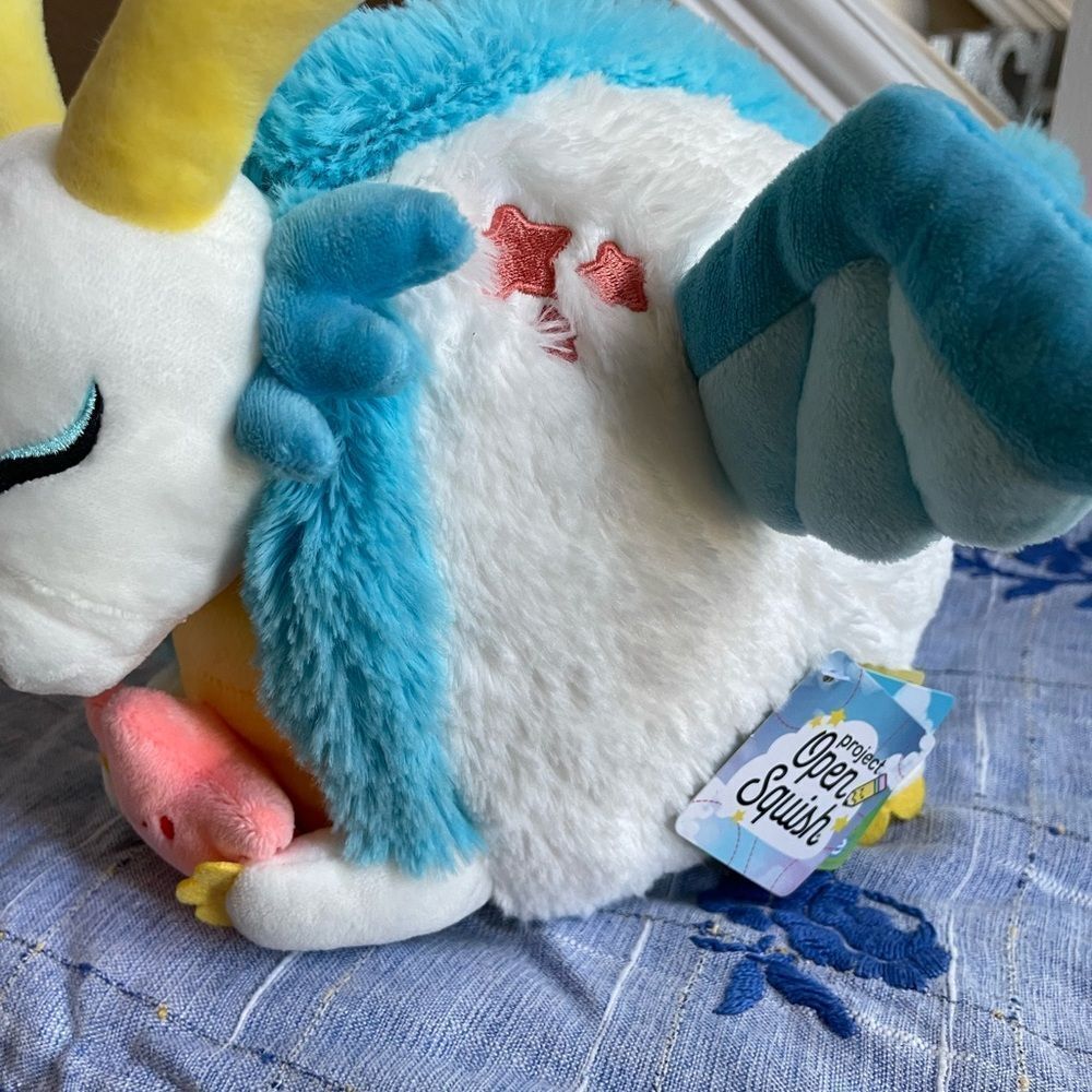 Squishable Wish Dragon - Picture 3 of 12